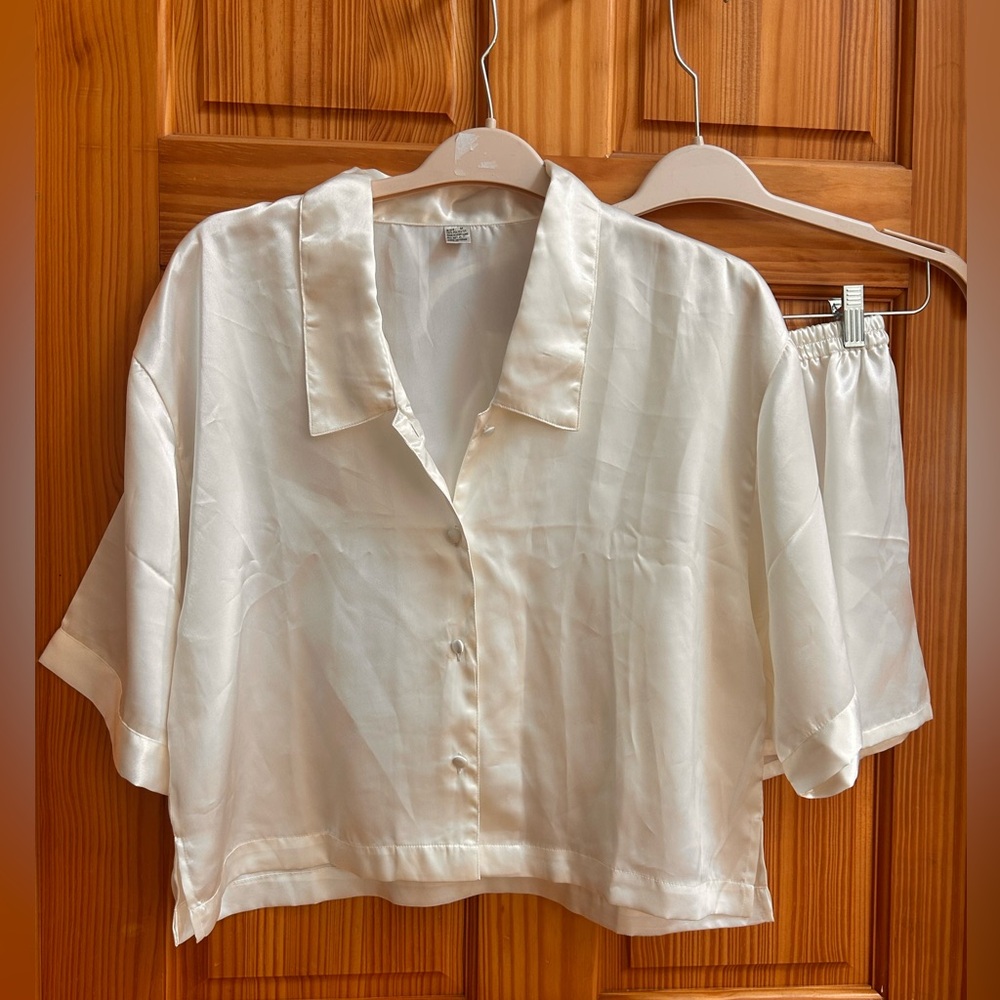 CUTEST White Satin Pajama Set 😴😴